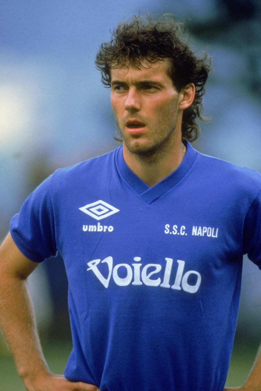Laurent_Blanc_-_SSC_Napoli_1991-92.jpg
